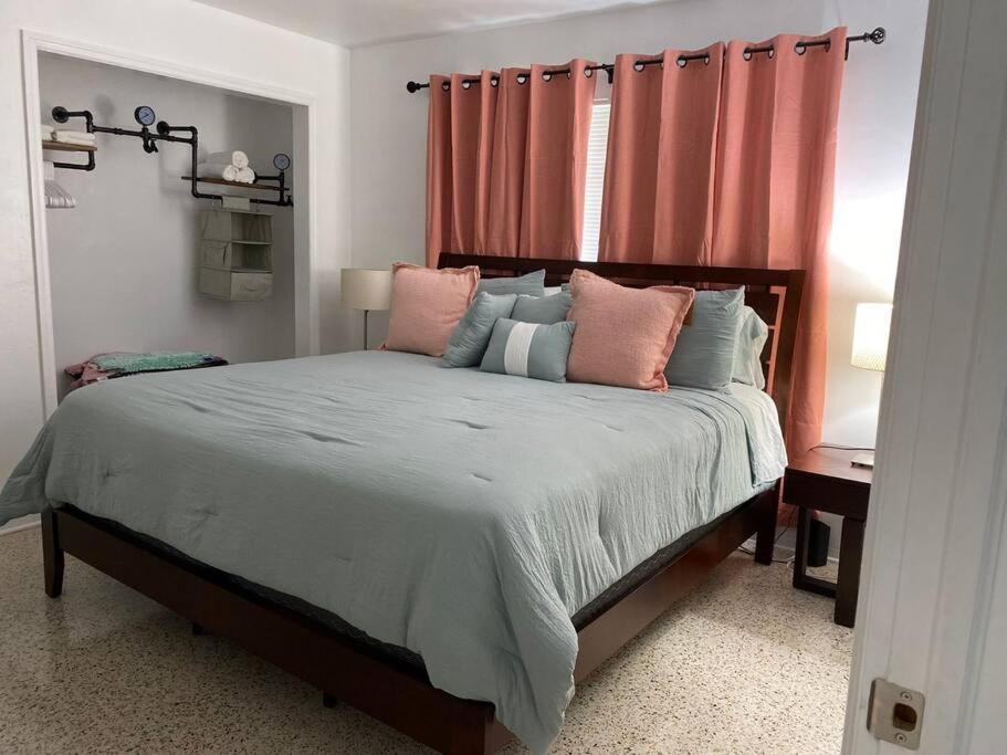 Stayover In Miami Home 2Br - 1Bth - Free Parking Eksteriør bilde
